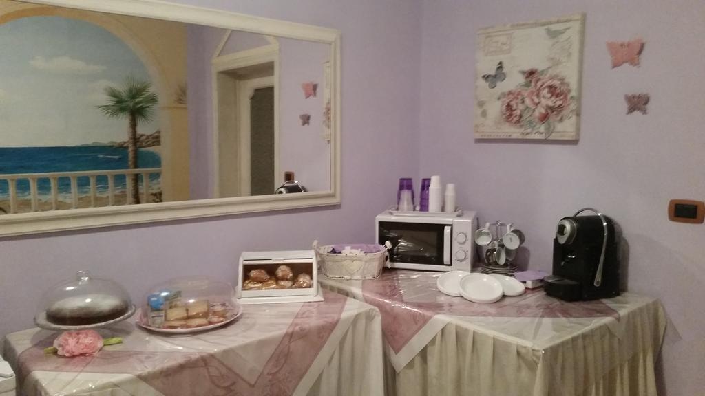 B&B La Rosa Taranto Exteriör bild